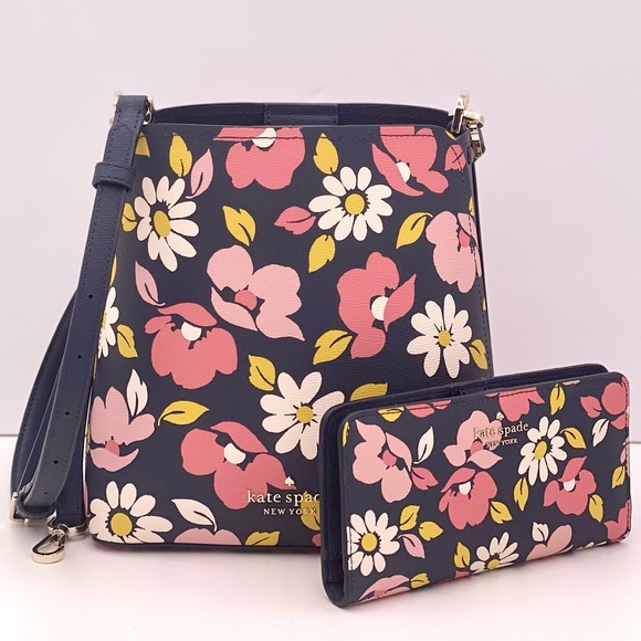 Kate Spade Darcy Road Trip Floral Small Bucket and Wallet Set - Picture 2 of 15